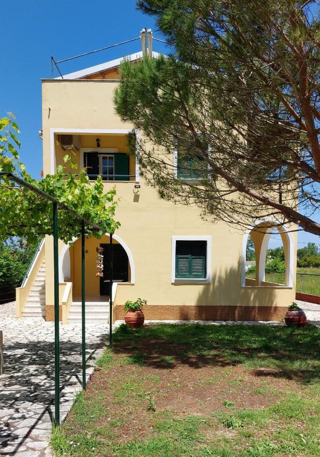 Sausan Apartments Сидари Екстериор снимка