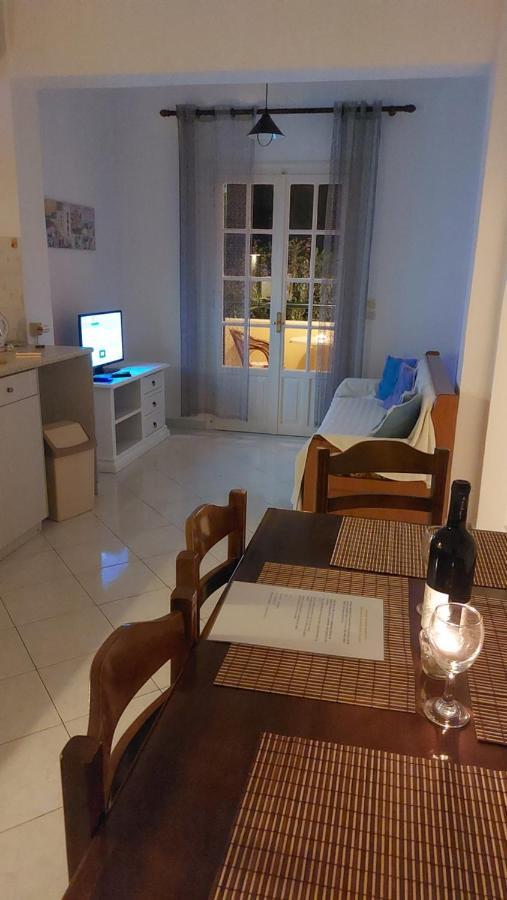 Sausan Apartments Сидари Екстериор снимка